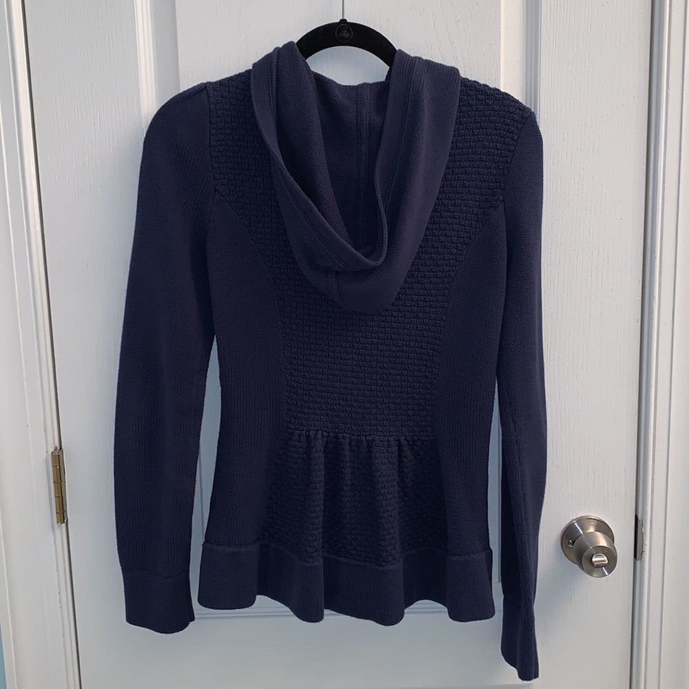 Lilly Pulitzer sweater; Full Zip - Picture 2 of 14
